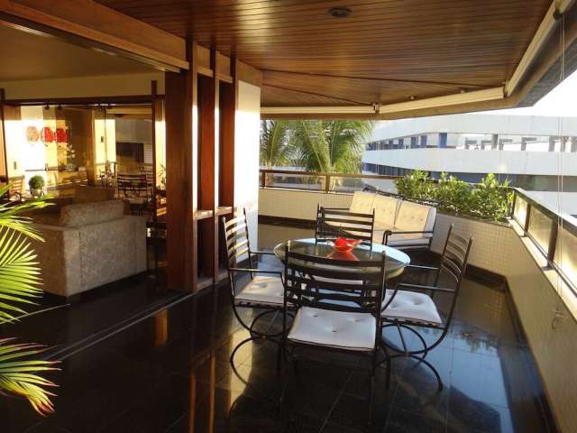 Apartamento com 4 suítes, 690,00 m² para alugar por R$ 8.700,00 Rio Vermelho, Salvador/BA.