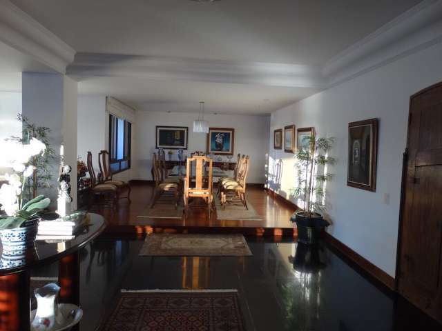 Apartamento com 4 suítes, 690,00 m² para alugar por R$ 8.700,00 Rio Vermelho, Salvador/BA.
