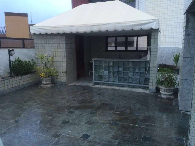 Apartamento com 4 suítes, 690,00 m² para alugar por R$ 8.700,00 Rio Vermelho, Salvador/BA.