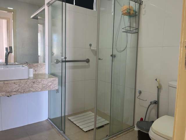 Apartamento na Barra com 3 quartos e 1 suíte, 132m² à venda por R$ 850.000,00