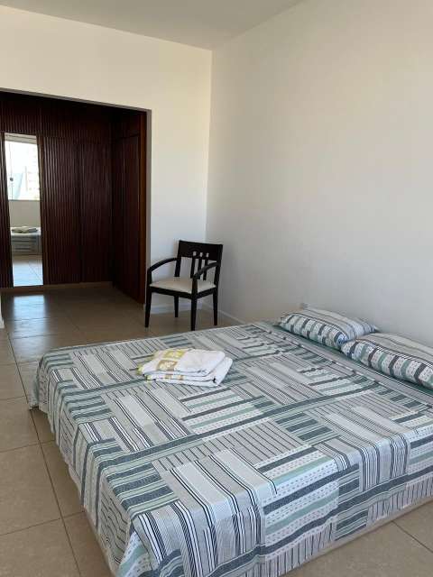Apartamento na Barra com 3 quartos e 1 suíte, 132m² à venda por R$ 850.000,00