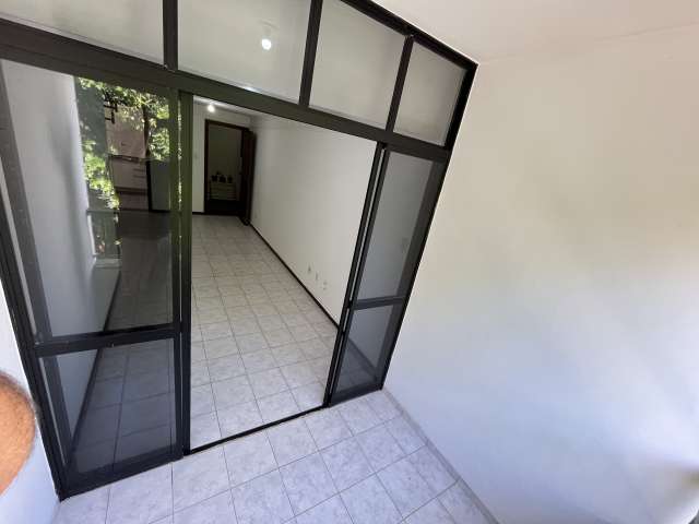 Cobertura no Rio Vermelho com 3 quartos sendo 2 suítes, 170m² à venda por R$ 520.000,00