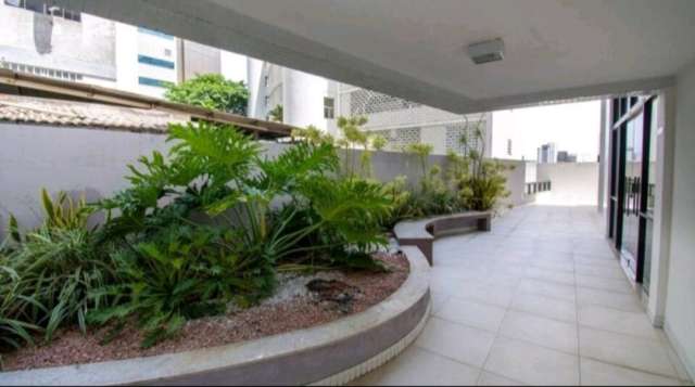 Apartamento na Barra com 1 quarto, 42m² à venda por R$ 410.000,00
