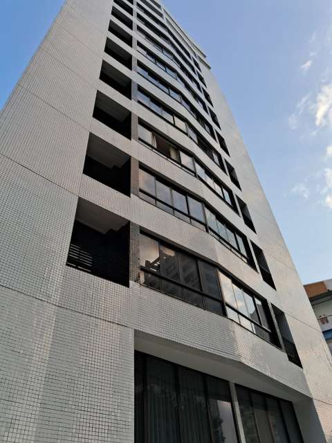 Apartamento na Barra com 1 quarto, 42m² à venda por R$ 410.000,00