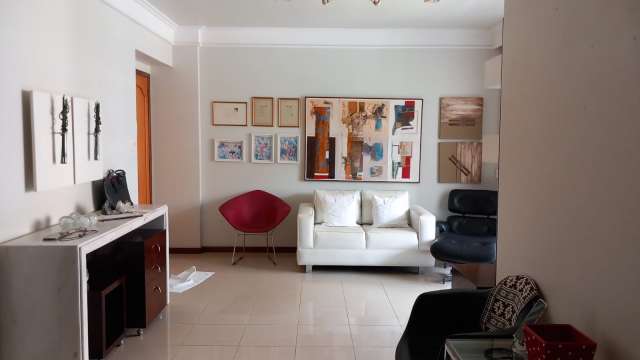 Apartamento na Pituba Ville com 4 quartos e 1 suíte, 100m² à venda por R$ 950.000,00