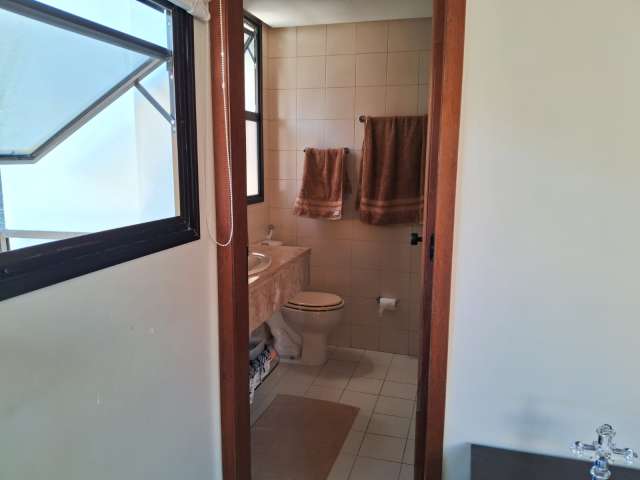 Apartamento na Pituba Ville com 4 quartos e 1 suíte, 100m² à venda por R$ 950.000,00