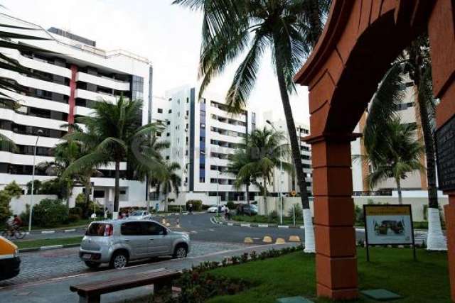 Apartamento na Pituba Ville com 4 quartos e 1 suíte, 100m² à venda por R$ 950.000,00