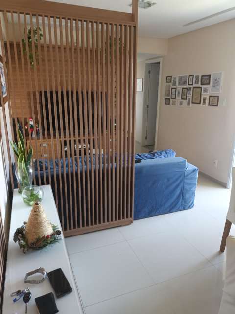 Apartamento na Paralela com 3 quartos e 1 suíte, 80m² à venda por R$ 650.000,00