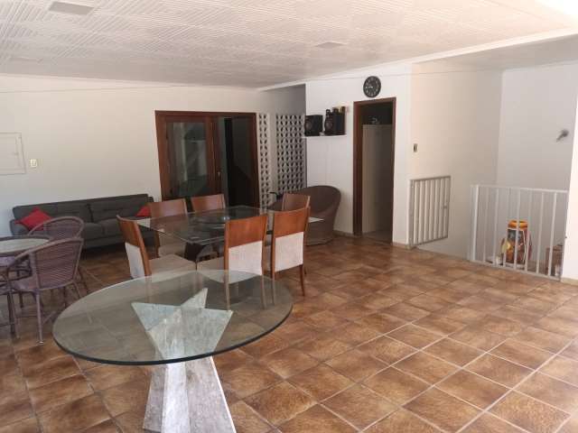 Casa no Itaigara PORTEIRA FECHADA com 5 quartos e 1 suíte, 498m² à venda por R$ 2.500.000,00