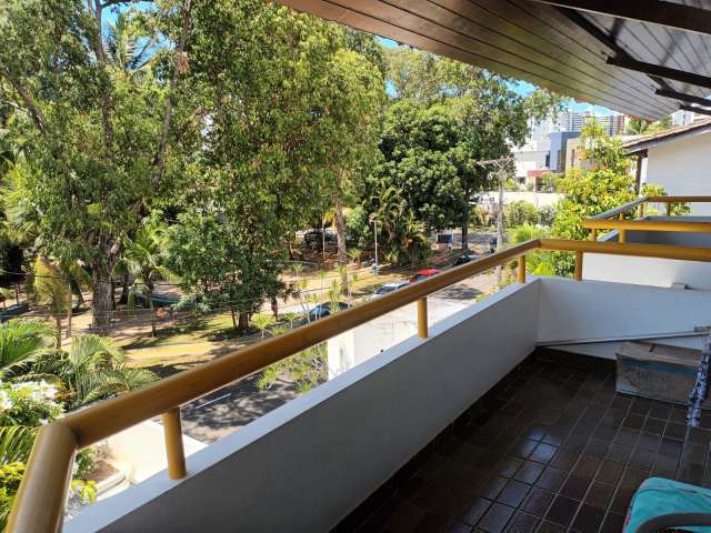 Casa no Itaigara PORTEIRA FECHADA com 5 quartos e 1 suíte, 498m² à venda por R$ 2.500.000,00