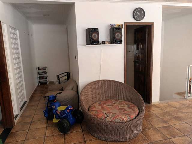 Casa no Itaigara PORTEIRA FECHADA com 5 quartos e 1 suíte, 498m² à venda por R$ 2.500.000,00