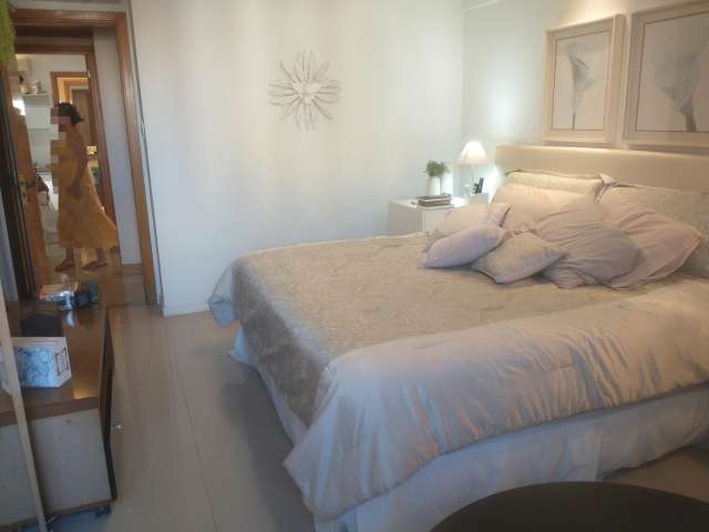 Apartamento na Pituba com 3 suítes, 132m² à venda por R$ 1.200.000,00