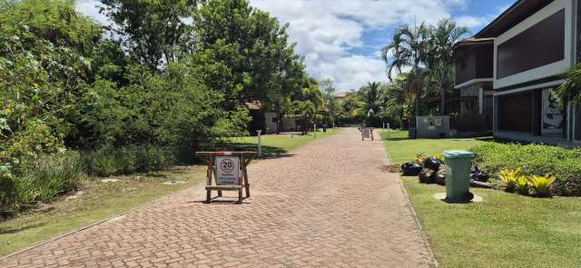 Terreno em Praia do Forte com 544m² à venda por R$ 3.000.000,00
