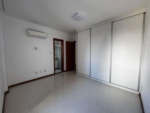 Apartamento em Vilas do Atlântico com 2 quartos e 1 suíte, 85m² à venda por R$ 445.000,00