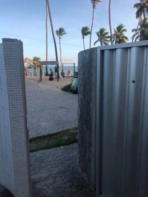 Apartamento em Guarajuba com 2 quartos, 80m² à venda por R$ 790.000,00