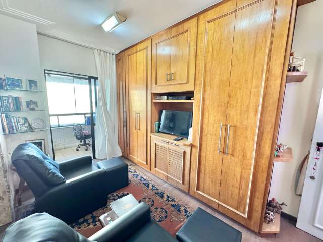 Cobertura no Aquarius com 4 quartos e 2 suítes, 210m² à venda por R$ 1.900.000,00
