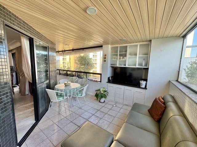 Cobertura no Aquarius com 4 quartos e 2 suítes, 210m² à venda por R$ 1.900.000,00