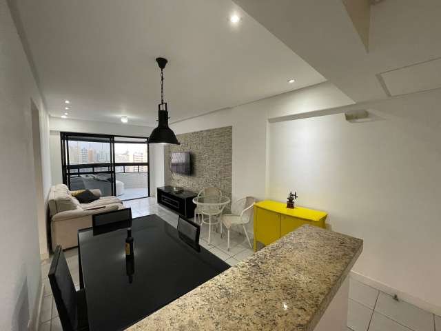Apartamento em Armação MOBILIADO com 2 quartos e 1 suíte, 76m² para alugar por R$ 5.500,00