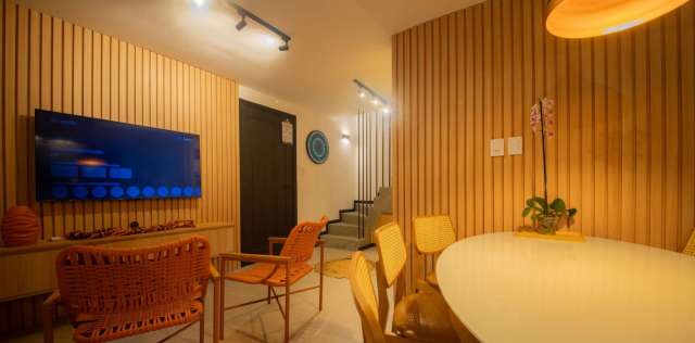 Casa na Praia do Forte PORTEIRA FECHADA com 3 suítes, 115m² à venda por R$ 2.700.000,00
