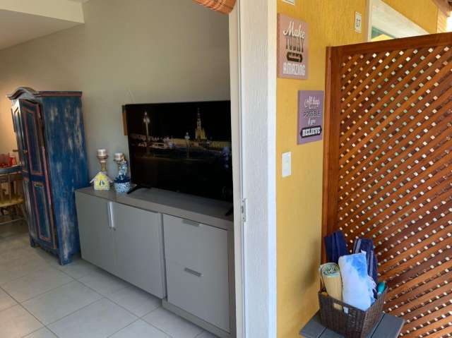Apartamento em Itacimirim PORTEIRA FECHADA com 3 quartos e 2 suítes, 71m² à venda por R$ 940.000,00