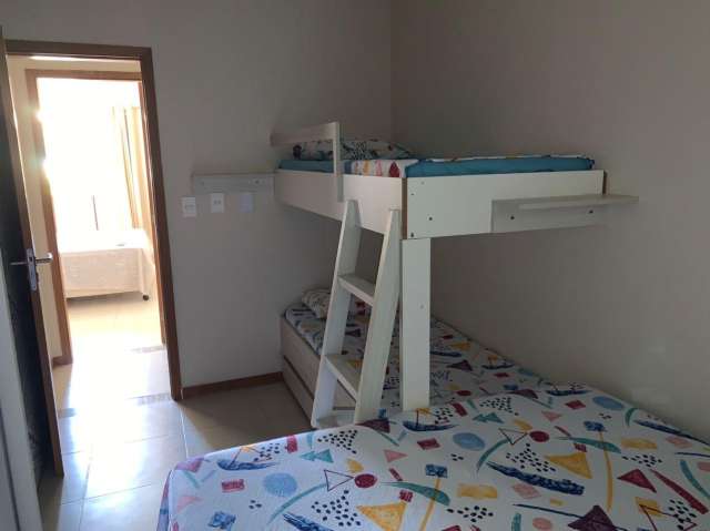 Apartamento em Itacimirim PORTEIRA FECHADA com 3 quartos e 2 suítes, 71m² à venda por R$ 940.000,00