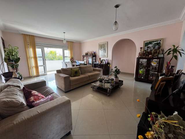 Apartamento em Brotas com 5 quartos e 1 suíte, 222m² à venda por R$ 420.000,00