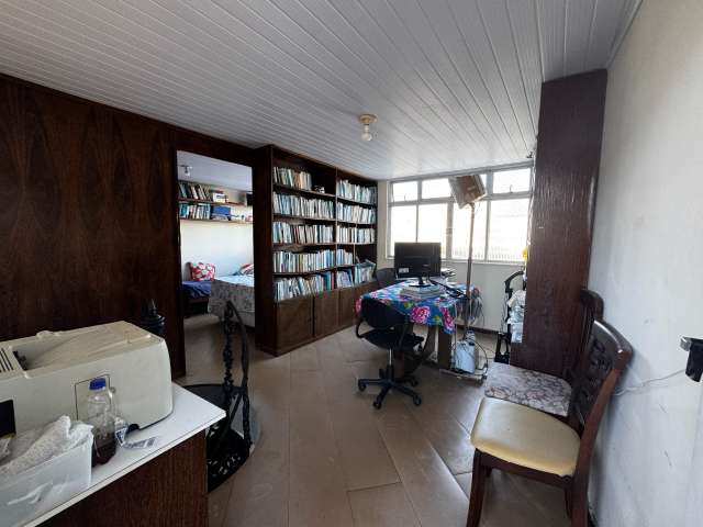 Apartamento em Brotas com 5 quartos e 1 suíte, 222m² à venda por R$ 420.000,00