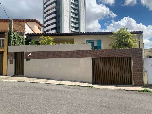 Casa na Vila Laura com 5 quartos e 4 suítes, 297m² à venda por R$ 1.290.000,00