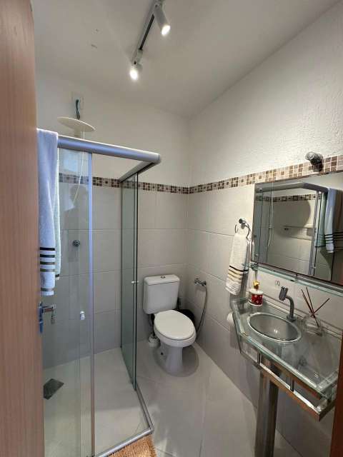 Casa em Piatã com 4 suítes, 212m² à venda por R$ 1.200.000,00
