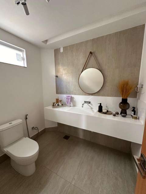 Casa em Piatã com 4 suítes, 212m² à venda por R$ 1.200.000,00