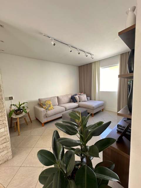 Casa em Piatã com 4 suítes, 212m² à venda por R$ 1.200.000,00