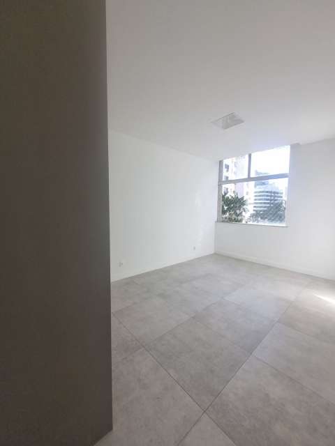 Apartamento com 3 quartos e 1 suíte, 110,00 m² para alugar por R$ 3.400,00 - Graça, Salvador/BA