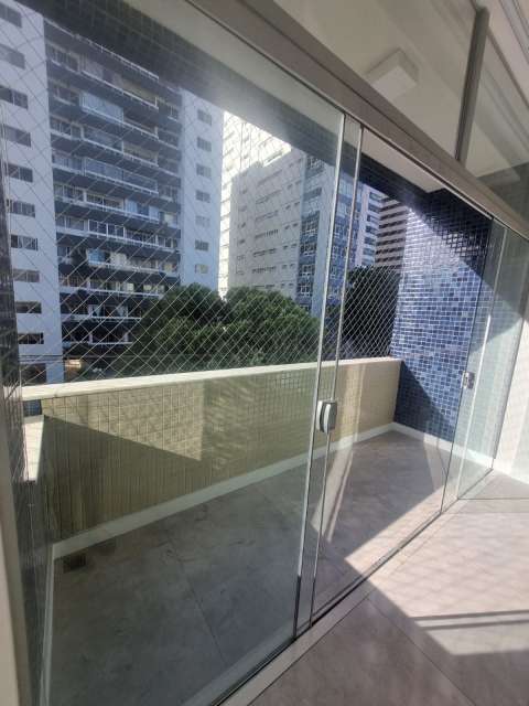 Apartamento com 3 quartos e 1 suíte, 110,00 m² para alugar por R$ 3.400,00 - Graça, Salvador/BA