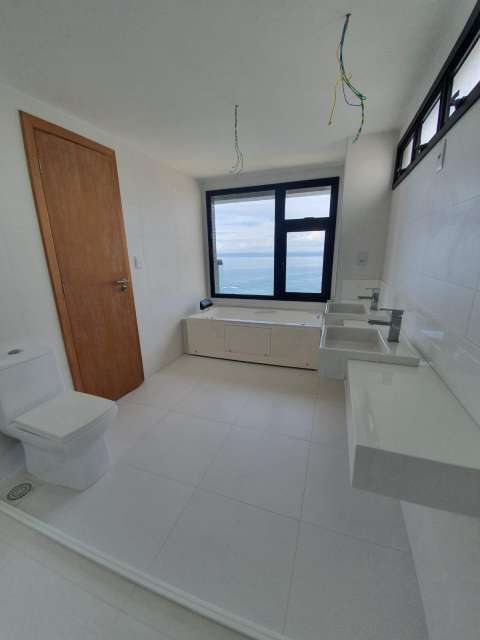 Apartamento na Garibaldi com 1 quarto, 57m² à venda por R$ 560.000,00
