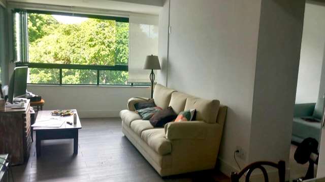 Apartamento na Garibaldi com 1 quarto, 57m² à venda por R$ 560.000,00