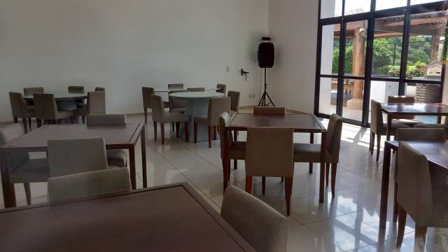 Apartamento na Garibaldi com 1 quarto, 57m² à venda por R$ 560.000,00