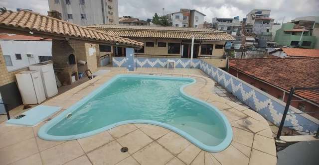 Prédio em Itapuã com 485m² à venda por R$ 2.500.000,00