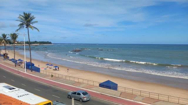 Prédio em Itapuã com 485m² à venda por R$ 2.500.000,00