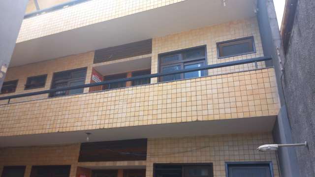 Prédio em Itapuã com 485m² à venda por R$ 2.500.000,00