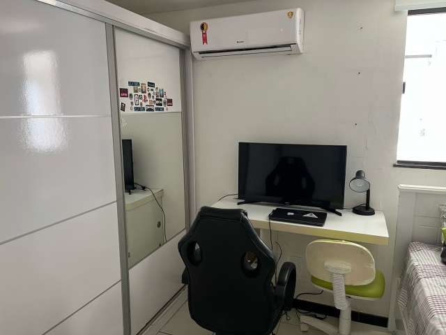 Apartamento na Pituba com 4 quartos e 2 suítes, 116m² à venda por R$ 688.000,00