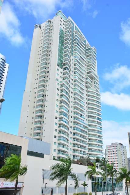 Apartamento com 1 quarto e 1 suíte, 54,00 m² para alugar por R$ 3.900,00 - Caminho das Árvpres - Salvador/BA