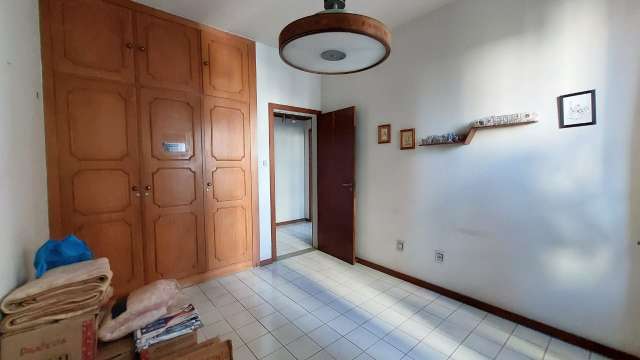 Apartamento na Barra com 3 quartos e 1 suíte, 155m² à venda por R$ 730.000,00