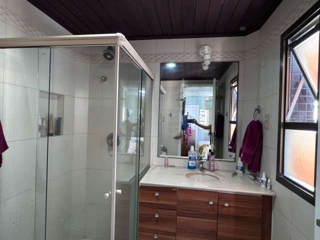 Apartamento na Barra com 3 quartos e 1 suíte, 155m² à venda por R$ 730.000,00