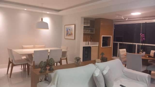 Apartamento em Patamares com 2 quartos e 1 suíte, 110m² à venda por R$ 1.190.000,00
