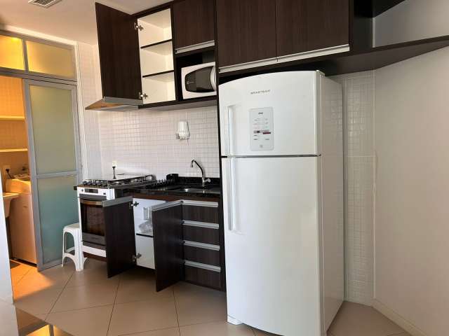 Apartamento com 1 quarto, 46,00 m² para alugar por R$ 2.050,00 - Caminho das Árvores, Salvador/BA