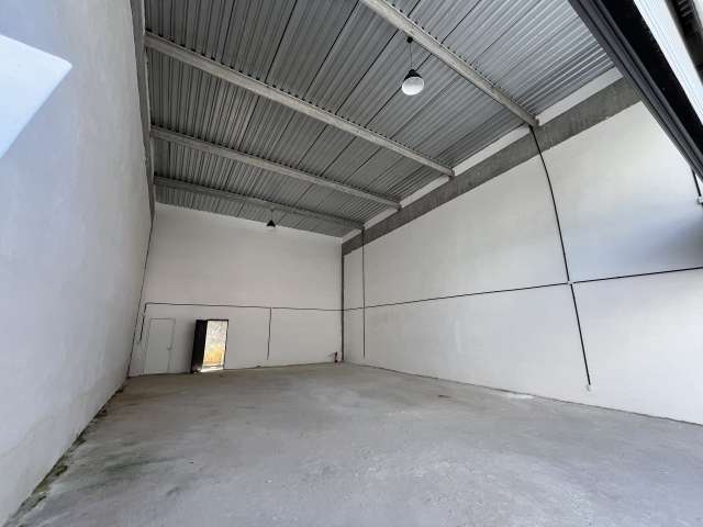 Loja com 200,00 m² para alugar por R$ 12.000,00 - Barra, Salvador/BA.