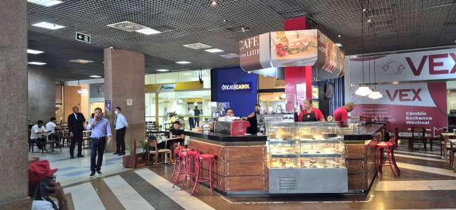 Sala com 66,00 m² para alugar por R$ 5.000,00 - Caminho da Árvores - Salvador/BA