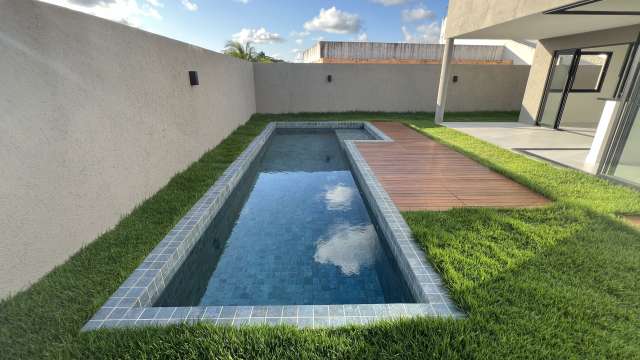 Casa em Abrantes com 4 suítes, 294,00 m² à venda por R$ 1.670.000,00