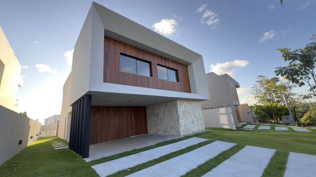 Casa em Abrantes com 4 suítes, 280m² à venda por R$ 1.850.000,00