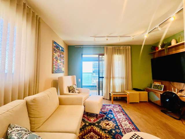Apartamento na Barra PORTEIRA FECHADA com 1 suíte, 61m² à venda por R$ 1.150.000,00